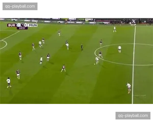 曼联B费刷新队史单赛季英超助攻纪录 中场核心作用愈发凸显